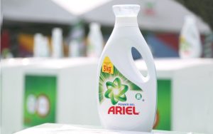 Lưu ý khi dùng nước giặt Ariel