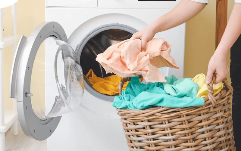 Sai lầm 7: Không phân biệt loại vải và cách giặt