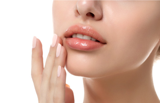 3 bước đơn giản giúp lấy lại đôi môi căng mọng